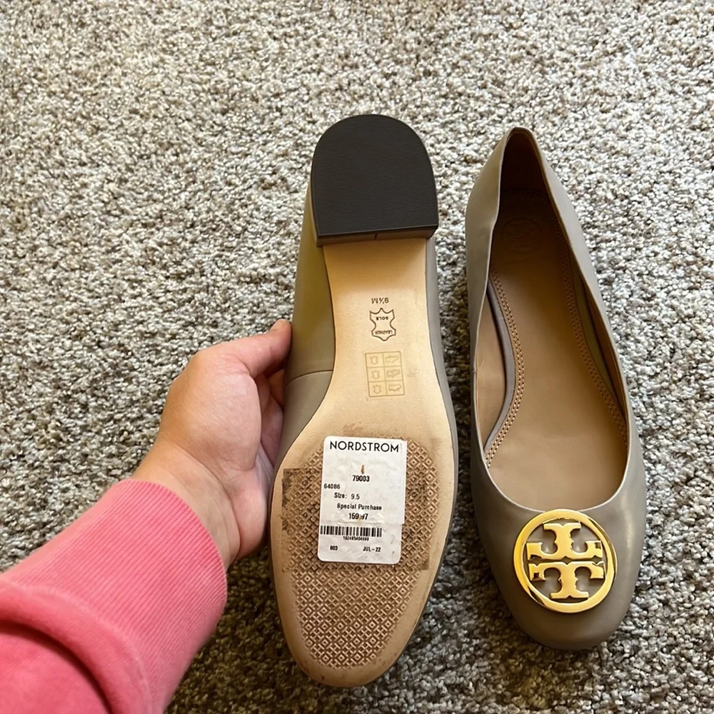 Tory Burch Benton flats - Picture 2 of 3